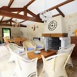 Splendid Mansion In With Heated Pool And Tennis Court Villa