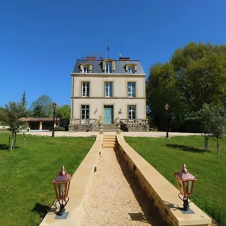 Splendid Mansion In With Heated Pool And Tennis Court Villa
