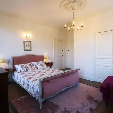 Splendid Mansion In With Heated Pool And Tennis Court Villa
