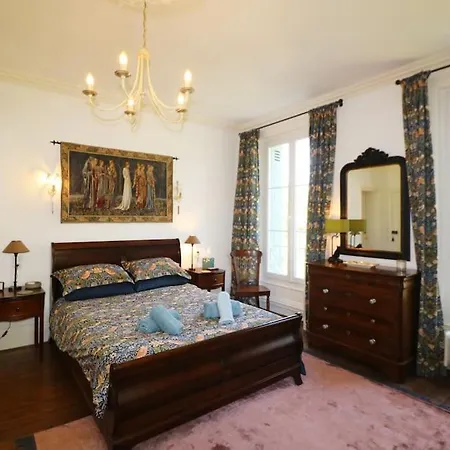 Villa Splendid Mansion In With Heated Pool And Tennis Court Sarlat-la-Canéda