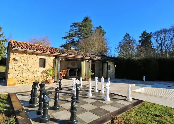 Splendid Mansion In With Heated Pool And Tennis Court *