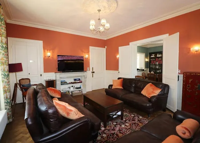 Splendid Mansion In With Heated Pool And Tennis Court *