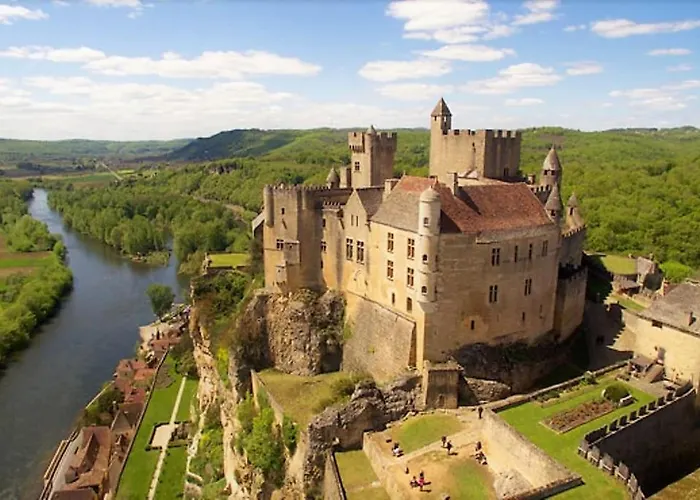 Splendid Mansion In With Heated Pool And Tennis Court Villa Sarlat-la-Canéda